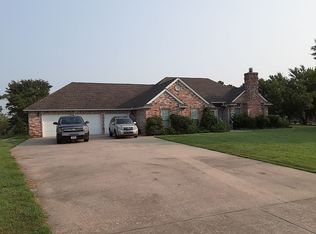 2709 W Wildwood Dr, Pauls Valley, OK 73075
