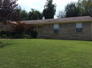 1379 E Ash St, Fayetteville, AR 72703