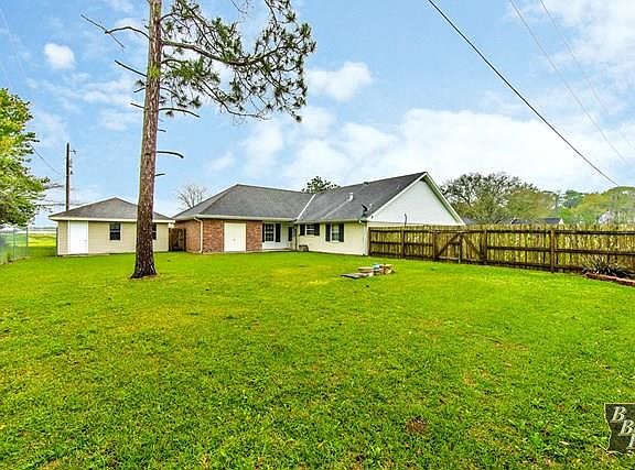 5th image of 104 Aubin Ct