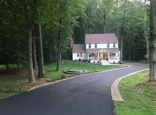 12046 Market Square Ct, Manassas, VA 20112