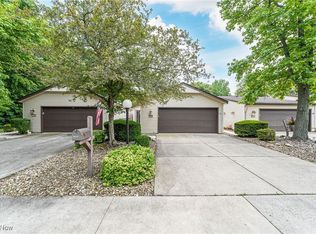 32889 Mills Rd, North Ridgeville, OH 44039