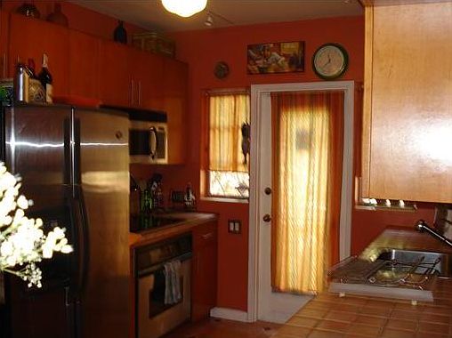 2nd image of 509 Aragon Ave