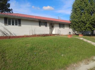701 8th Ave SE, Ardmore, OK 73401