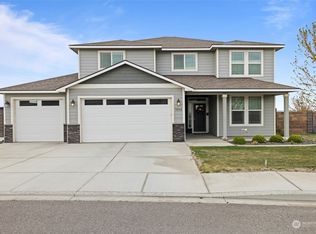 7002 Ithaca St, West Richland, WA