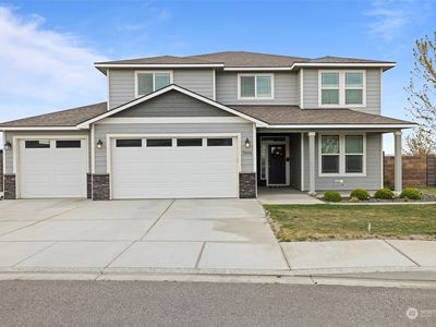 7002 Ithaca Street, West Richland, WA, 99353