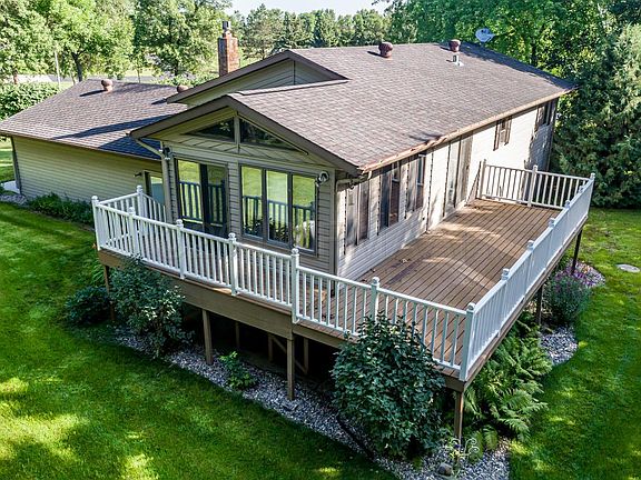 5th image of 2408 Ann St