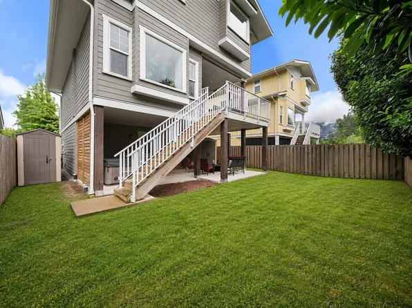 39885 Government Rd #2, Squamish, BC V8B 0Z2