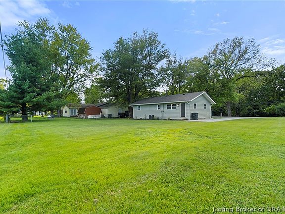 5th image of 2080 Edgewood Drive