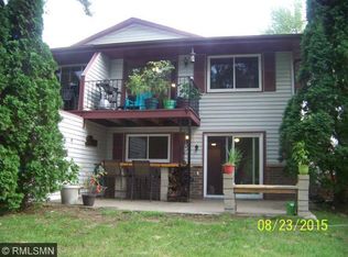 3703 Granada Ct N, Oakdale, MN 55128