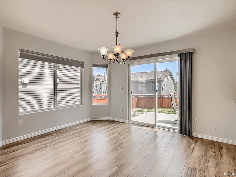 2402 S Quartz St — Photo 9