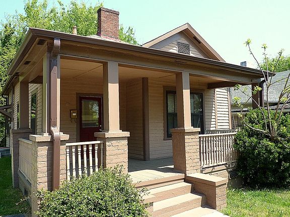 2nd image of 601 NE Gill Ave