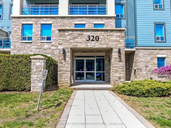 320 Sugarcreek Trl #211, London, ON N6H 0G3