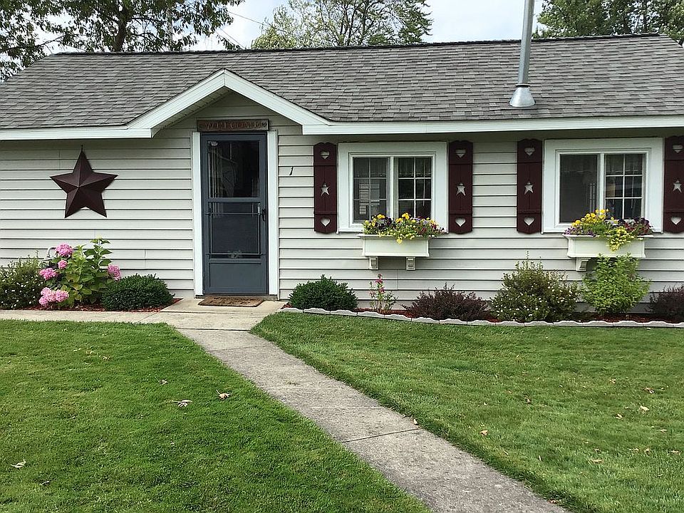 1st image of 6366 W Houghton Lake Dr #1
