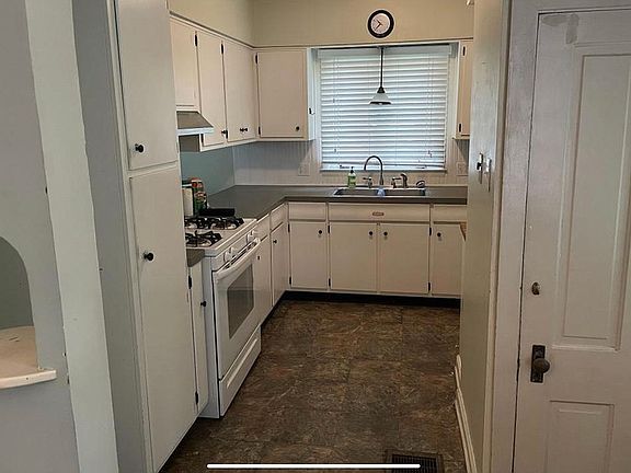 5th image of 159 Belleview Ave