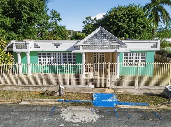 B #210/212, Fajardo, PR 00738