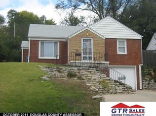 3344 Ernst St, Omaha, NE 68112