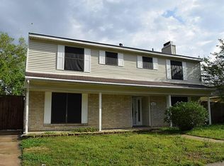 16318 Espinosa Dr, Houston, TX 77083
