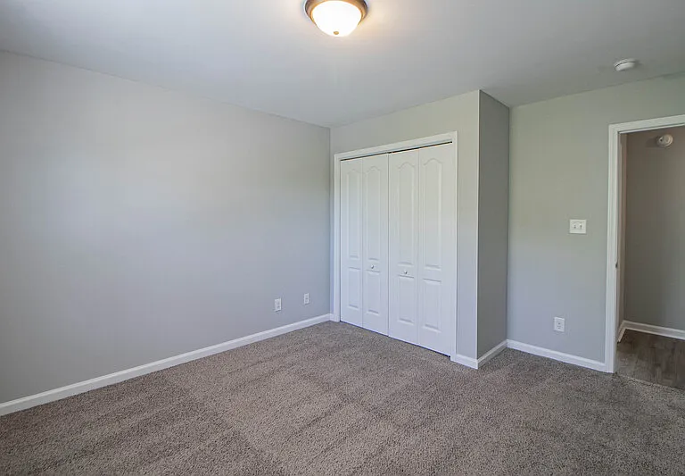 1718A Thistlewood Dr — Photo 9