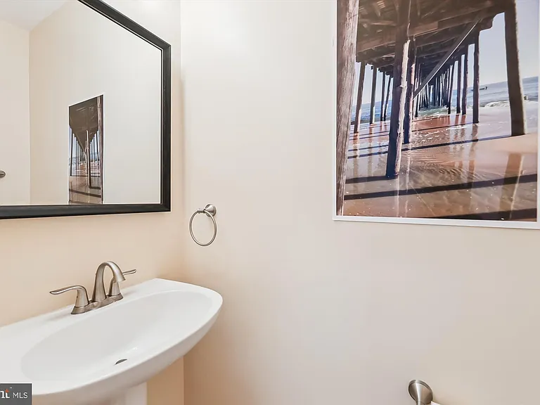 7445 Gillingham Row — Photo 12