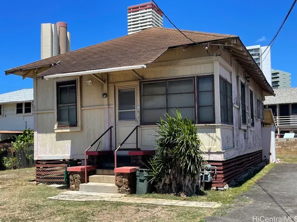 2620B Date St, Honolulu, HI 96826