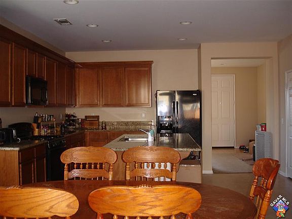4th image of 2335 Driftwood Dr