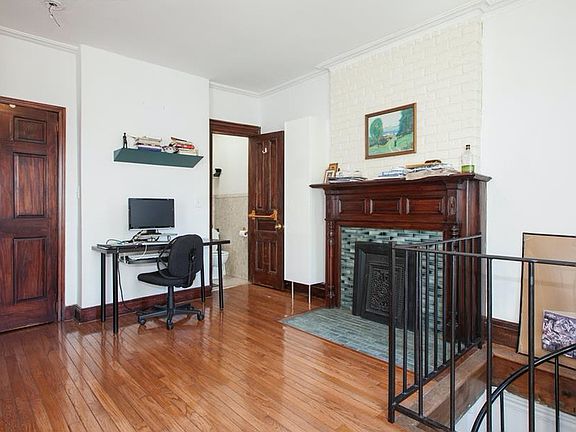 3rd image of 228 Hancock St APT 3