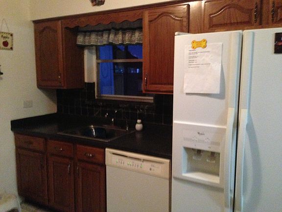 4th image of 2210 SW 32nd Ter