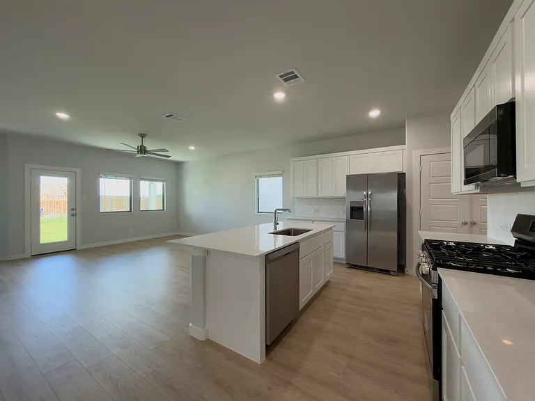 120 Millwood Rd — Photo 13