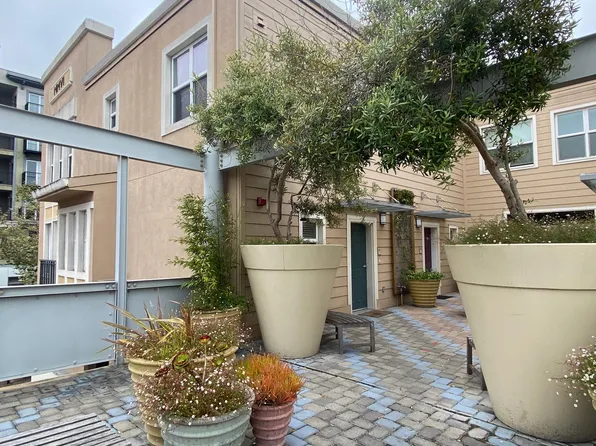 (undisclosed Address), Emeryville, CA 94608