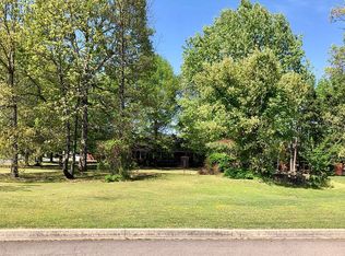 W 7th St, Russellville, AR 72801