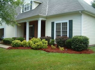 7119 Bevington Woods Ln, Charlotte, NC 28277