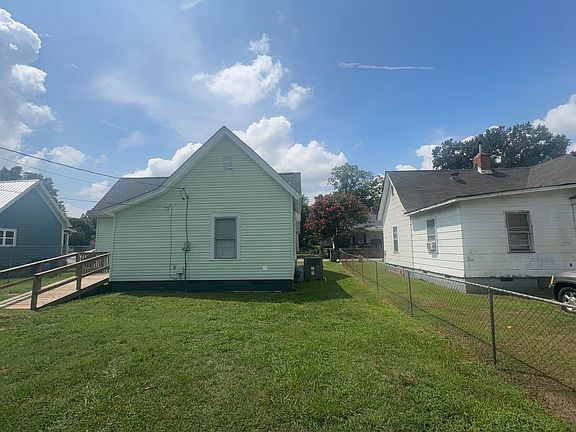 2nd image of 14 Welch St