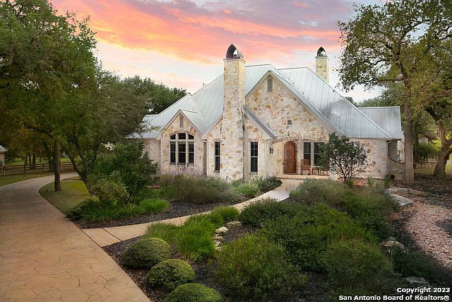 1st image of 9517 MAJESTIC OAK CIR