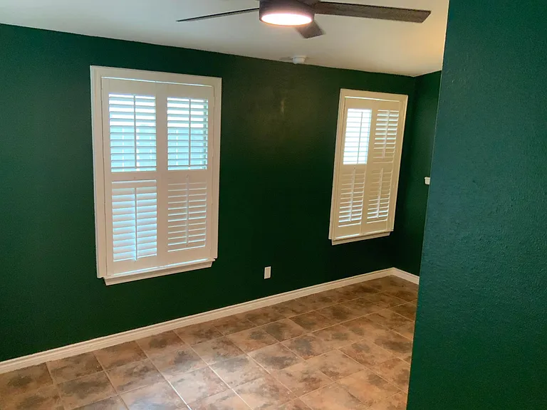 431 Irvington Dr — Photo 13