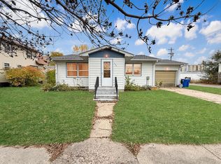 409 W 3rd St, Madison, MN 56256