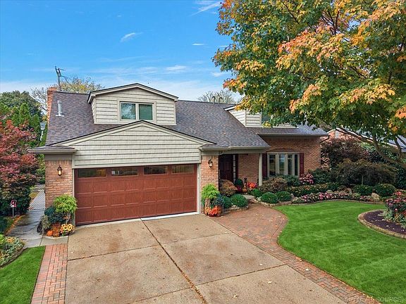 5th image of 23251 N Rosedale Ct