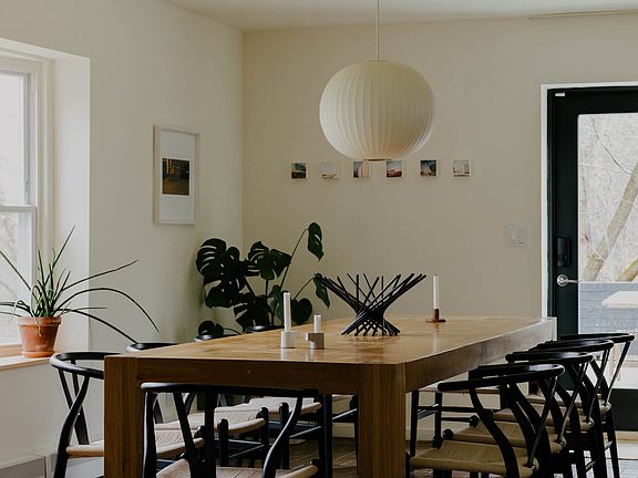 Dining room opens onto side patio
