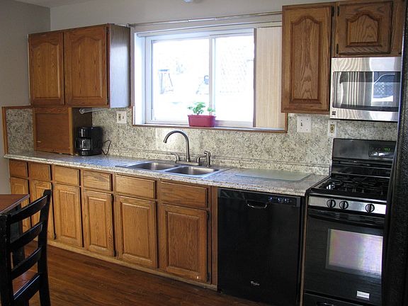 4th image of 711 S Wildwood St