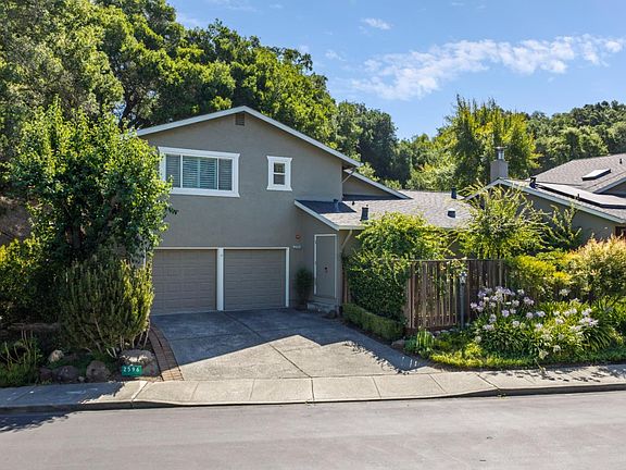 2nd image of 2596 Hidden Valley Ln