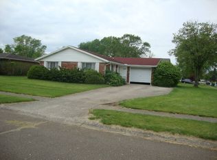 8006 Philadelphia Dr, Fairborn, OH