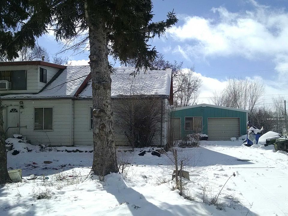 2nd image of 387 W Main St