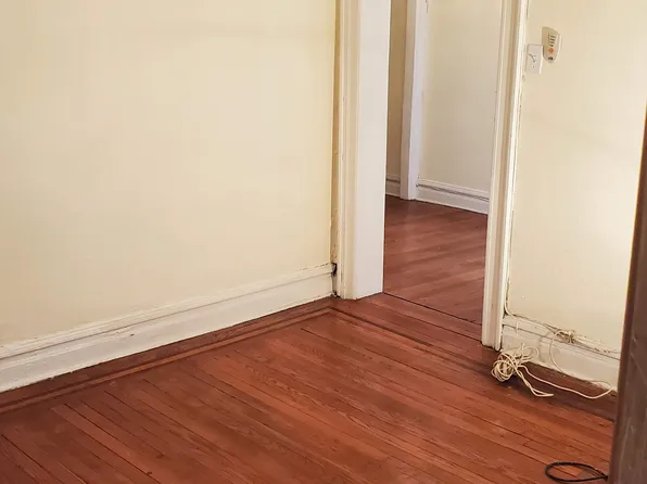 724 E 216th St APT 4B, Bronx, NY 10467