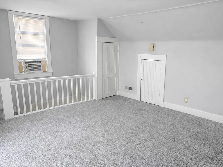 3544 Bell St. — Photo 8