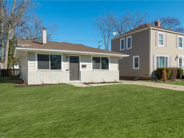 20936 Woodstock Ave, Fairview Park, OH 44126
