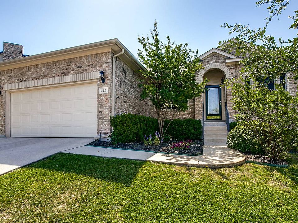 1st image of 1122 Knights Cross Dr
