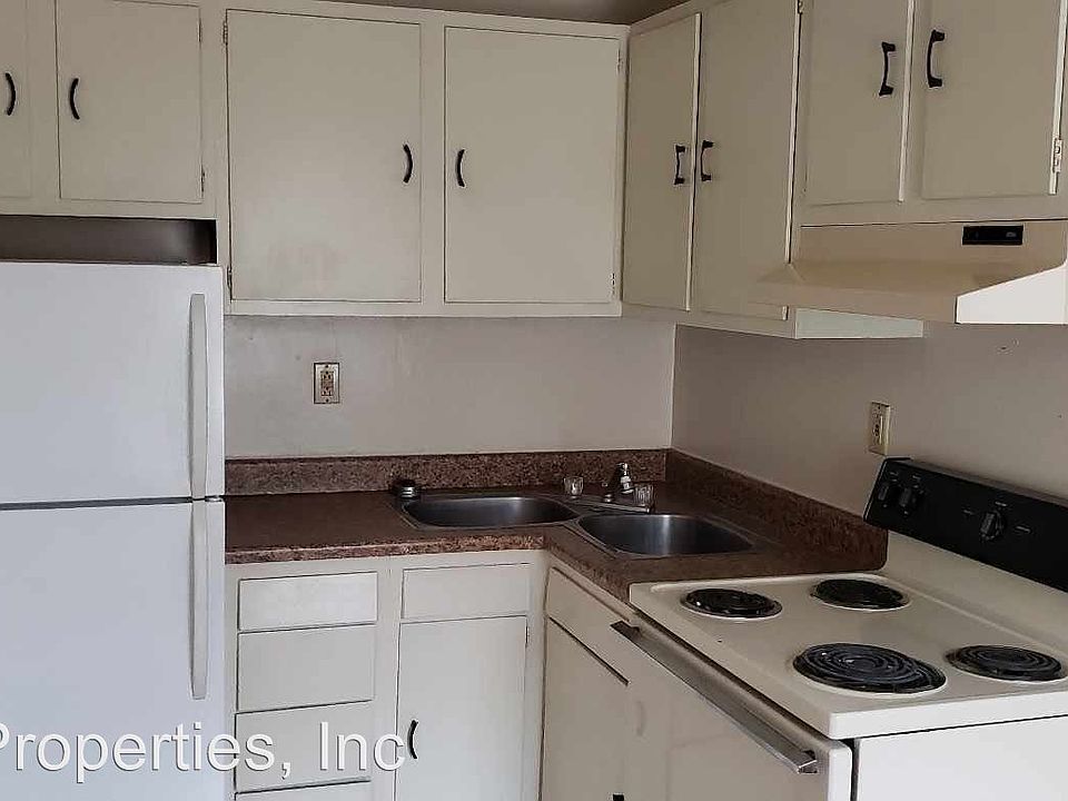 1st image of 223 Bristol St APT 110B