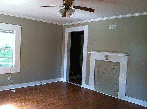 2nd image of 308 Cooley Rd