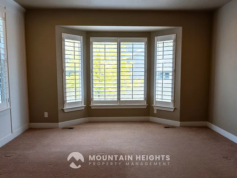 3953 W Sand Lake Dr — Photo 18
