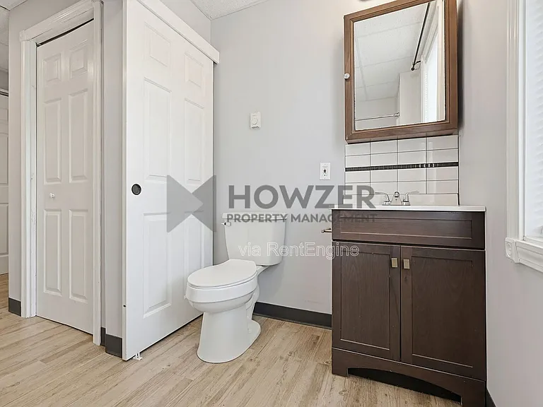 127 Park St #10 — Photo 18