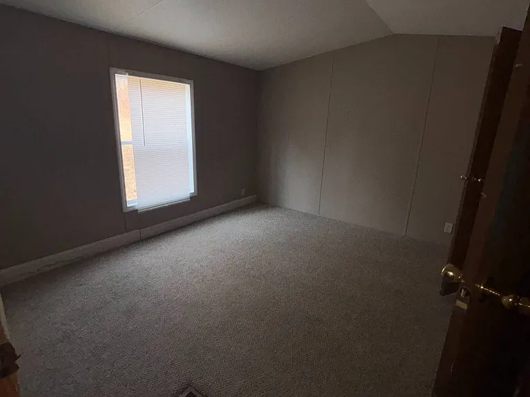 132 Gantt Rd #23 — Photo 2